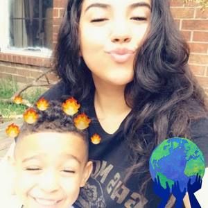 Meet your Posher, Alexandra